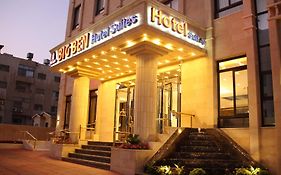 Big Ben Hotel Suites